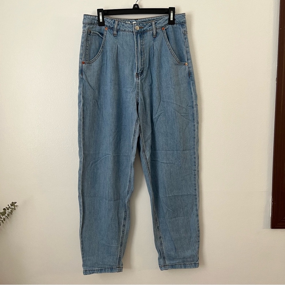 Baggy Mom Jeans